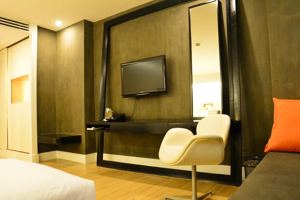 Trinity Silom Hotel Bangkok Dış mekan fotoğraf