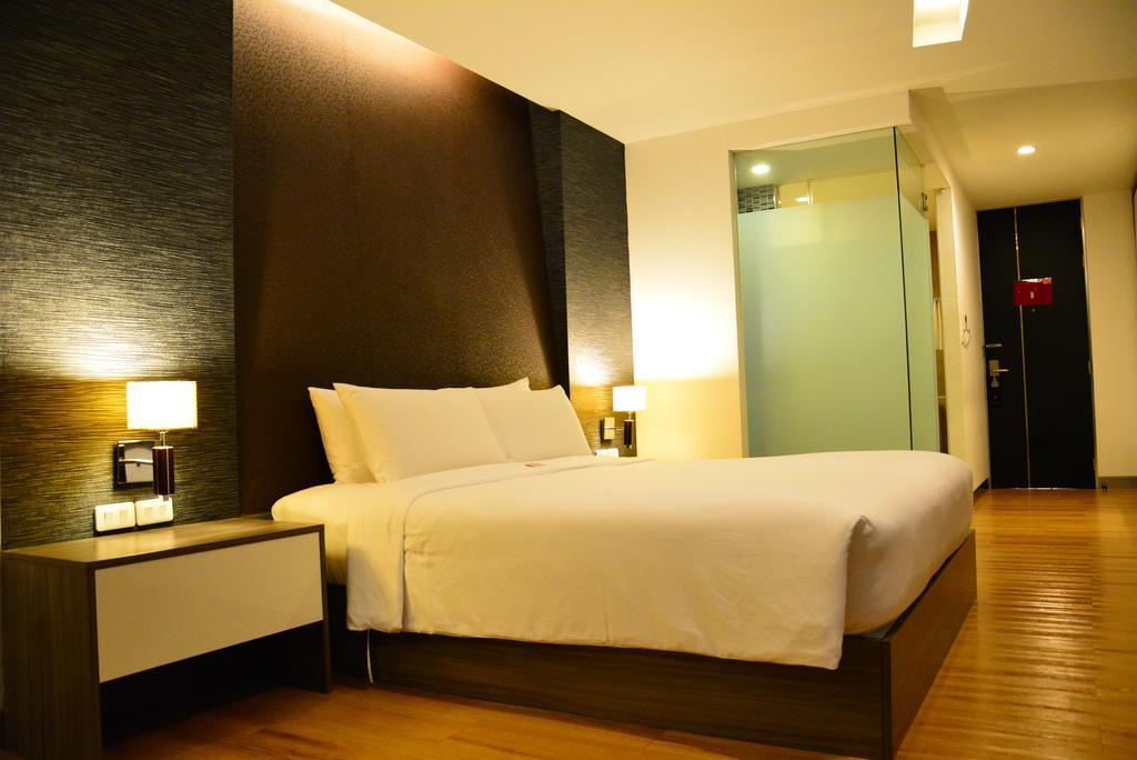 Trinity Silom Hotel Bangkok Dış mekan fotoğraf
